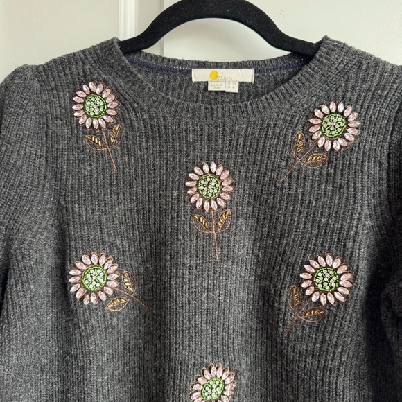 BODEN Jeweled Floral Wool & Alpaca Blend Sweater Sz 6 - Picture 2 of 7
